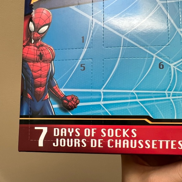 MARVEL SPIDER-MAN  "7 Days of Socks" Advent Calendar Gift Set Size Ages 7-10 NEW - Picture 4 of 8